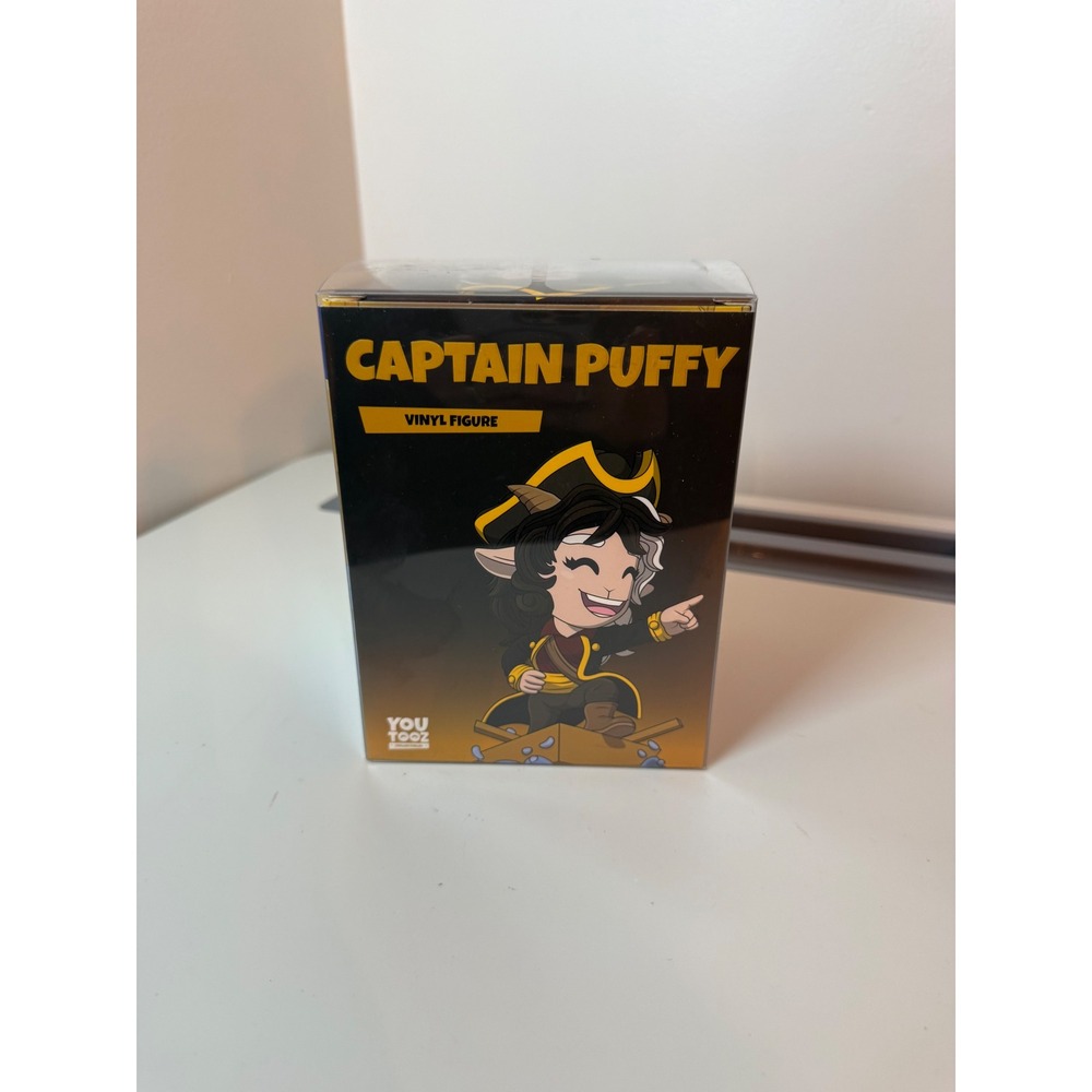 Youtooz Captain Puffy Vinyl Figure Unisex OS #266 Dream SMP Pirate Collectible